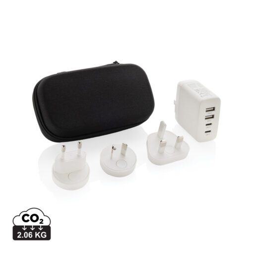 TravelCharge Pro RCS plastikust reisiadapterite komplekt