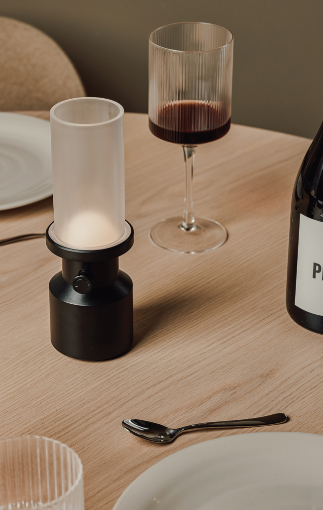 VINGA Niori RCS table lamp - Pilt 6