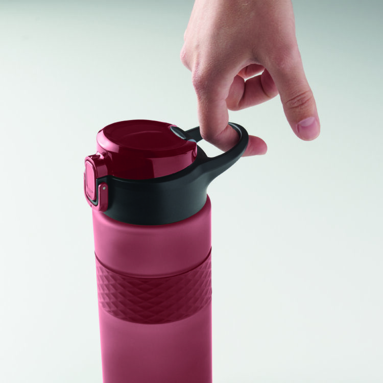 Isjforden RPET materjalist spordipudel 700ml